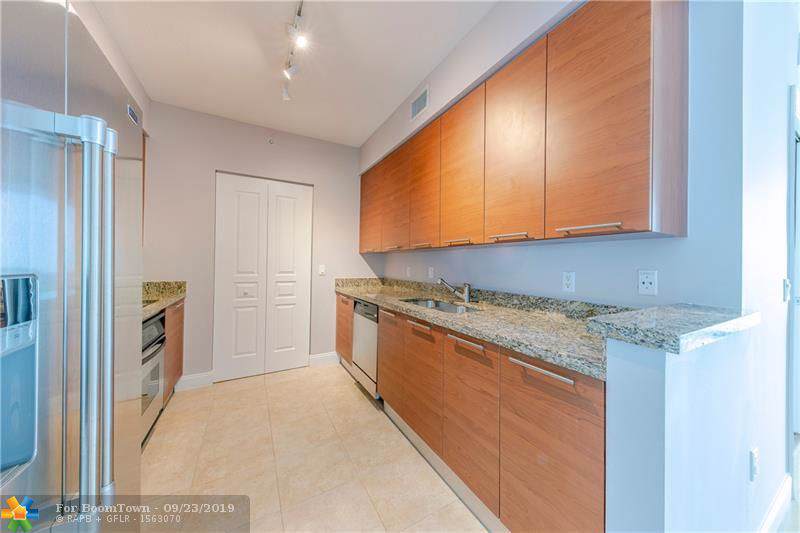 350 2nd St - Photo 1