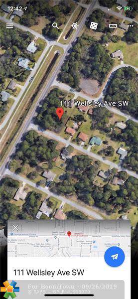 111 Wesley Ave - Photo 1