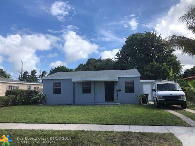 910 158th St - Photo 1