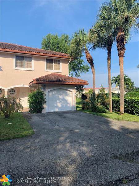 8996 38th Dr - Photo 1
