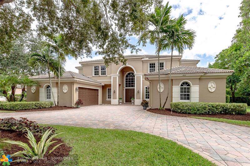 10153 66th Dr - Photo 1