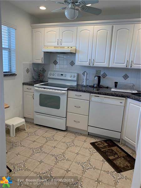 6870 Royal Palm Blvd - Photo 1