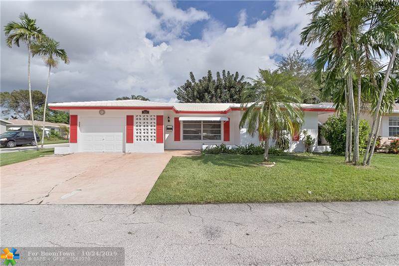 5614 49TH TE - Photo 1