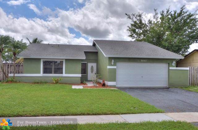 9440 Saddlebrook Dr - Photo 1