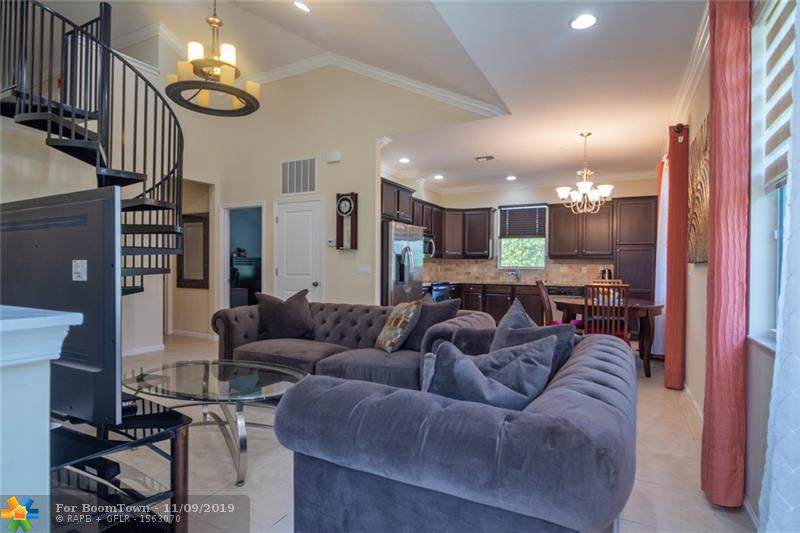 4222 Cascada Cir - Photo 1