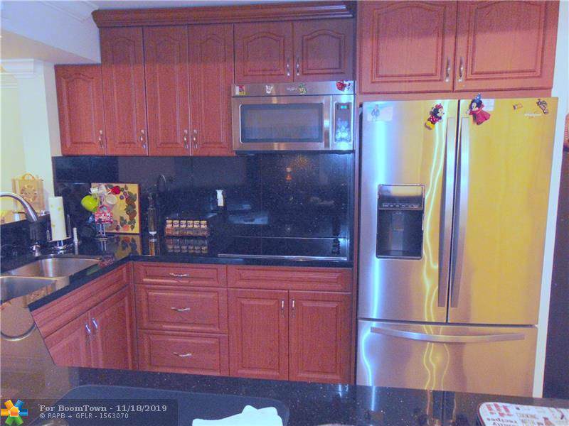 23395 Carolwood Ln - Photo 1