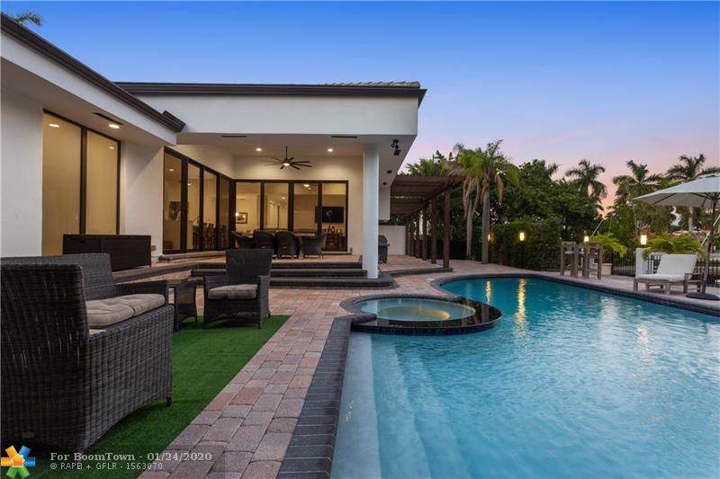 300 San Marco Dr - Photo 1