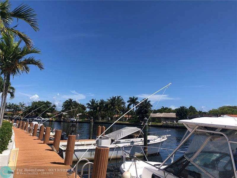 180 Cypress Club Dr - Photo 1