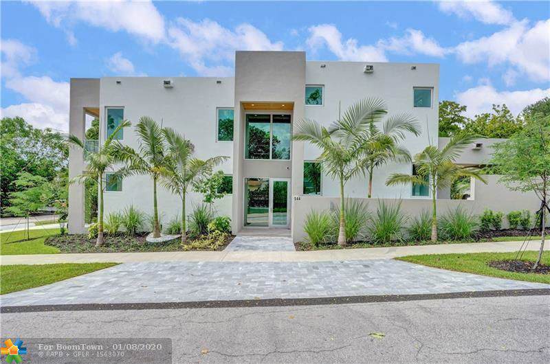 544 Victoria Park Rd - Photo 1