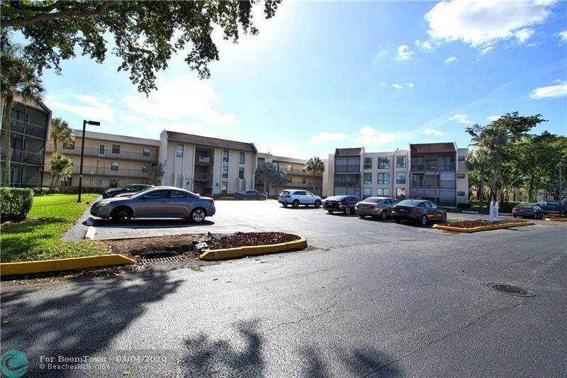 7950 Mcnab Rd - Photo 1