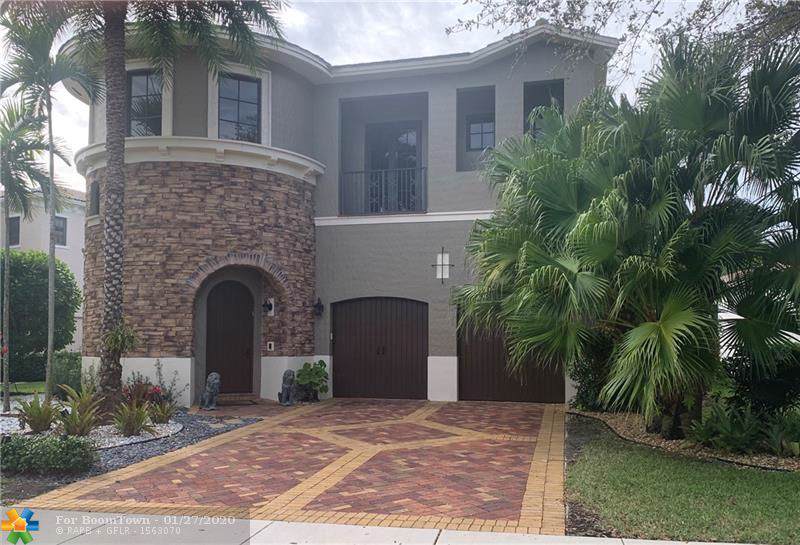 7035 Spyglass Ave. - Photo 1