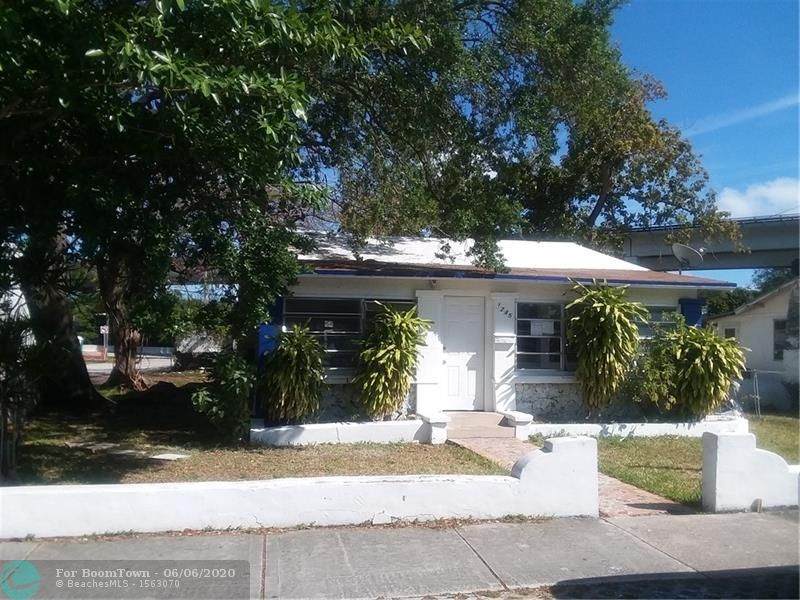 1245 38th St - Photo 1