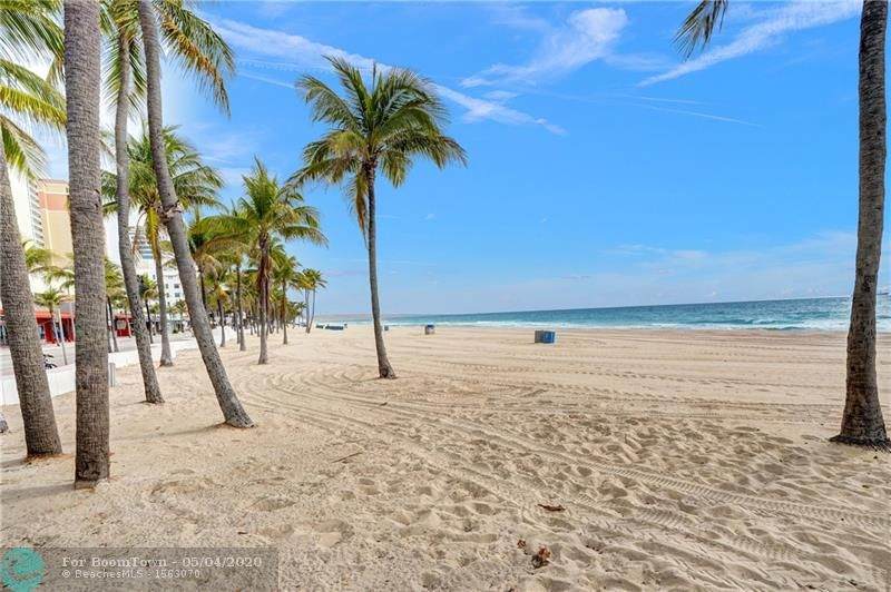 2900 Banyan St - Photo 1