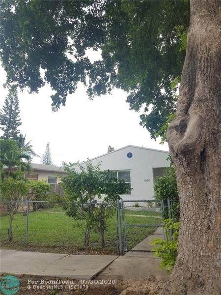 1834 Funston St - Photo 1
