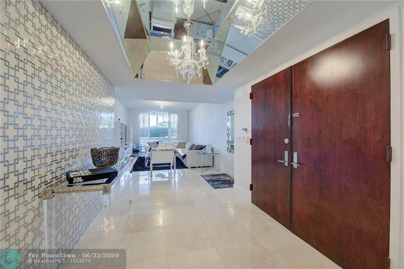 3200 Ocean Blvd - Photo 1