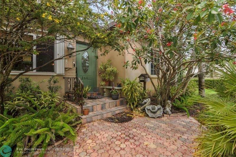 2611 Roosevelt St - Photo 1