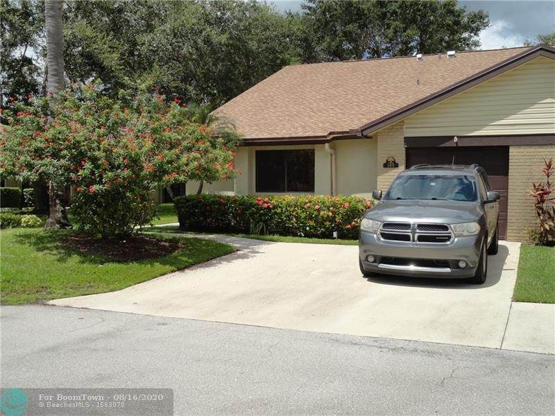 149 Meander Cir - Photo 1
