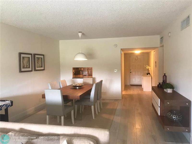808 Cypress Blvd - Photo 1