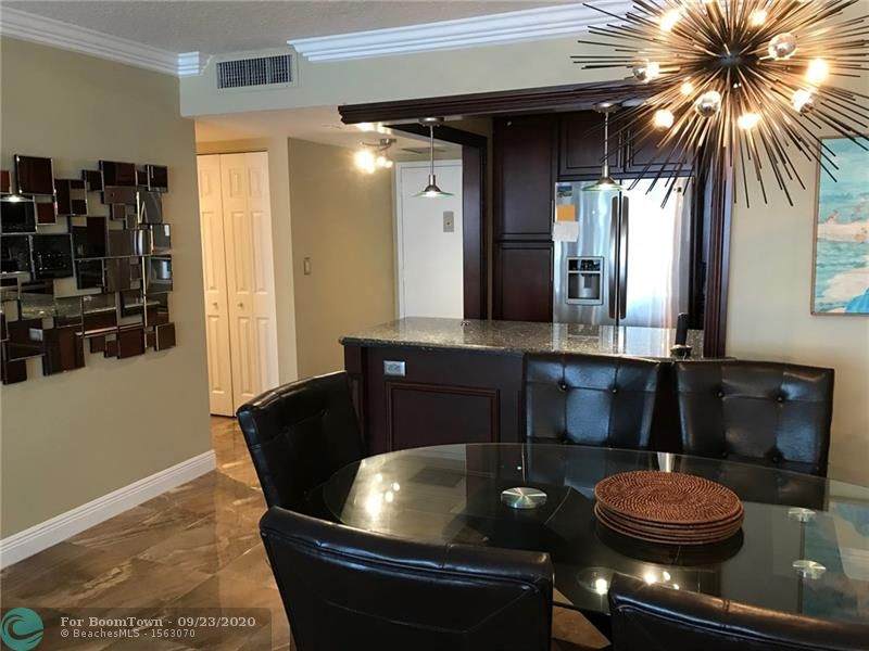 3015 Ocean Blvd - Photo 1