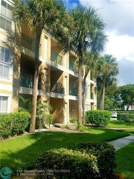 977 Riverside Dr - Photo 1
