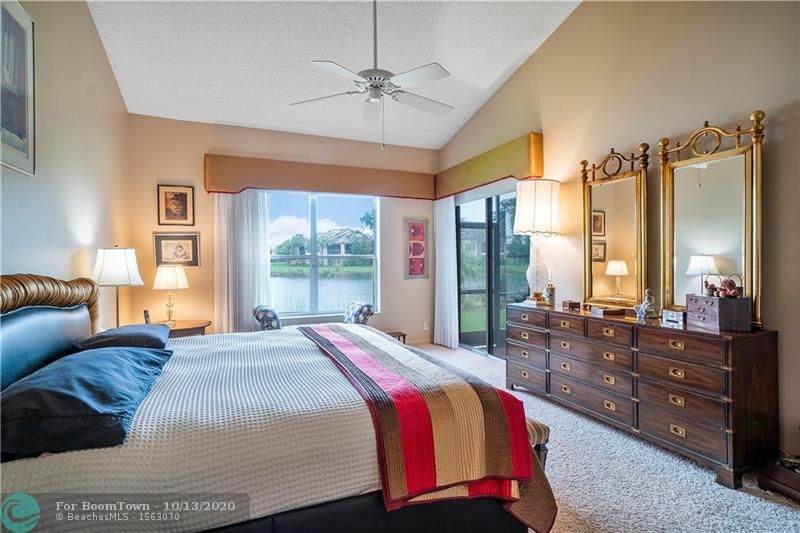 6883 Cairnwell Dr - Photo 1
