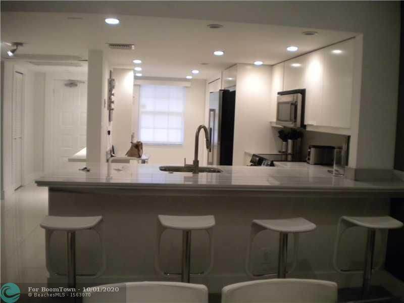 802 Cypress Blvd - Photo 1