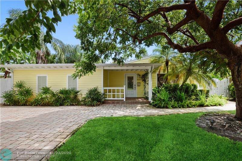 1632 Victoria Park Rd - Photo 1