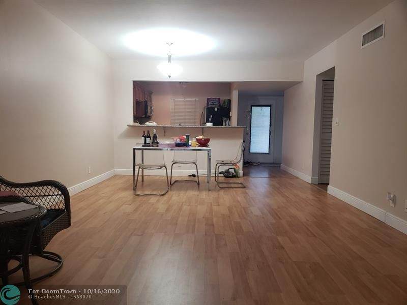 2980 Riverside Dr - Photo 1