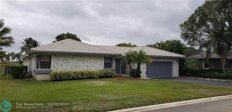 5373 64th Way - Photo 1