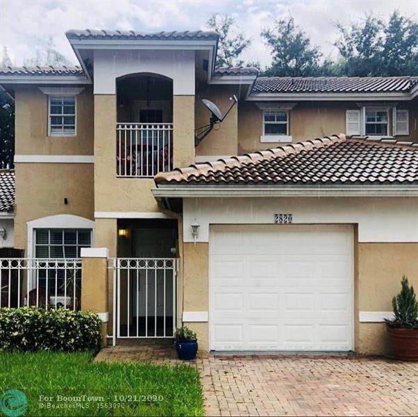 2820 99th Terrace - Photo 1