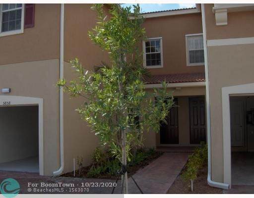 5858 Hampton Hills Blvd - Photo 1
