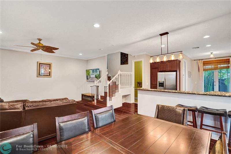 1110 4th Ave - Photo 1