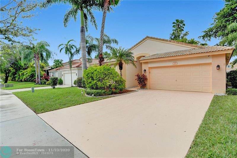 275 45th Ave - Photo 1