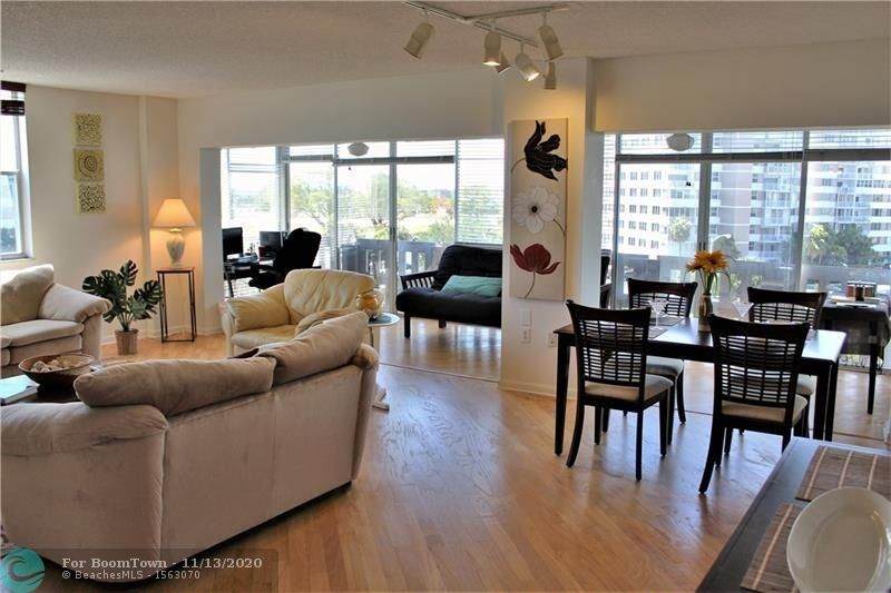 4001 Hillcrest Dr - Photo 1