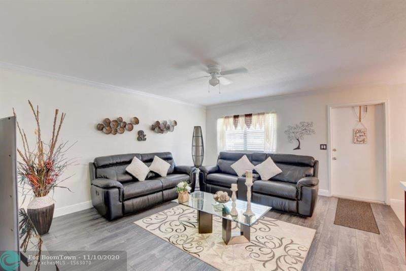 417 Flanders I - Photo 1
