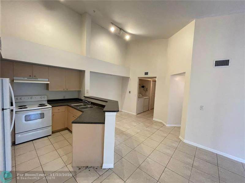 4211 San Marino Blvd - Photo 1