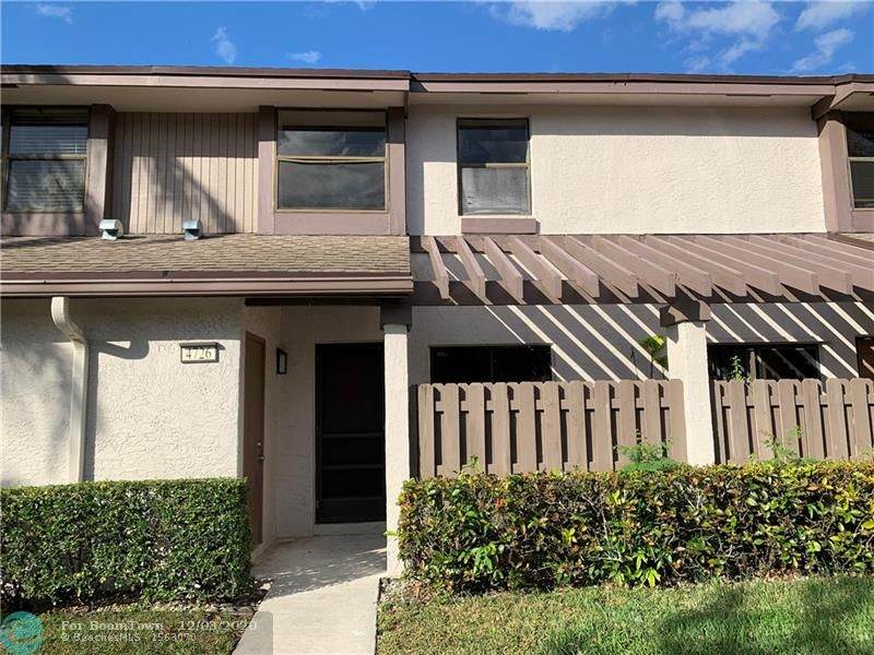 4726 82nd Ave - Photo 1