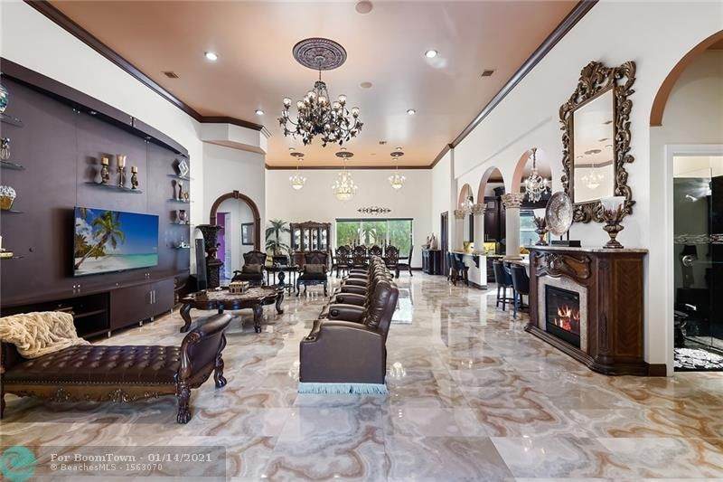 328 Spanish River Blvd - Photo 1