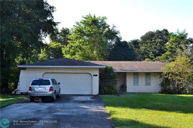 6301 Holatee Trl - Photo 1