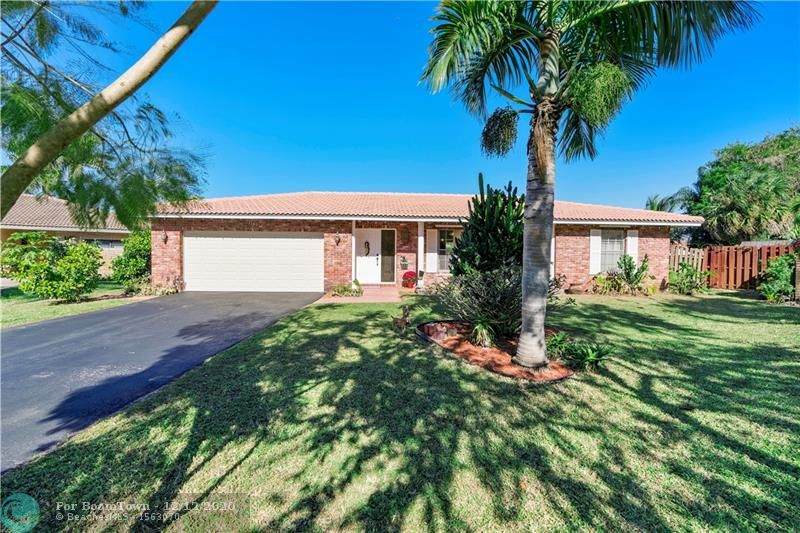1189 86th Ln - Photo 1