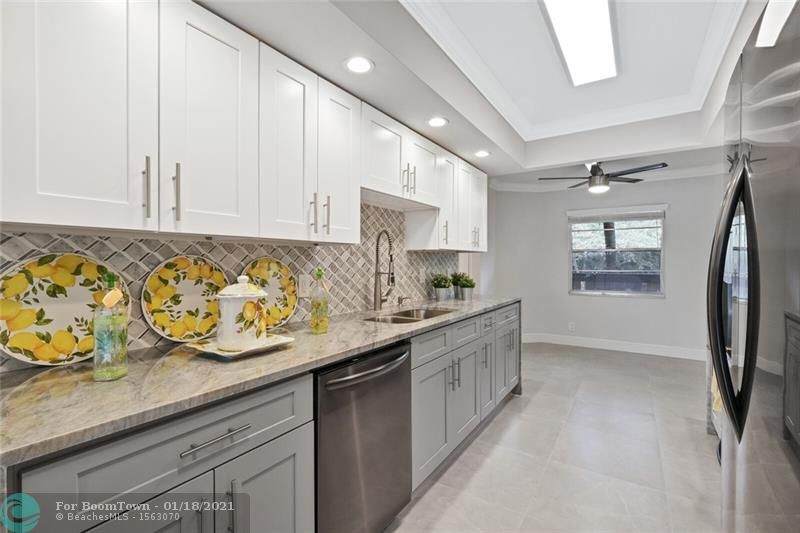 1704 Andros Isle - Photo 1