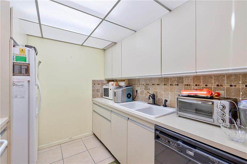 3404 Bimini Ln - Photo 1