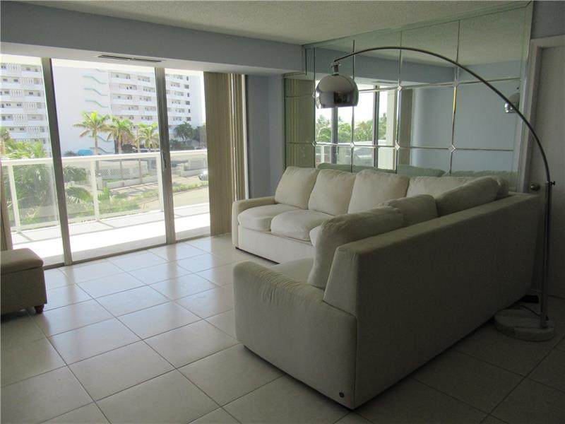2841 Ocean Blvd - Photo 1