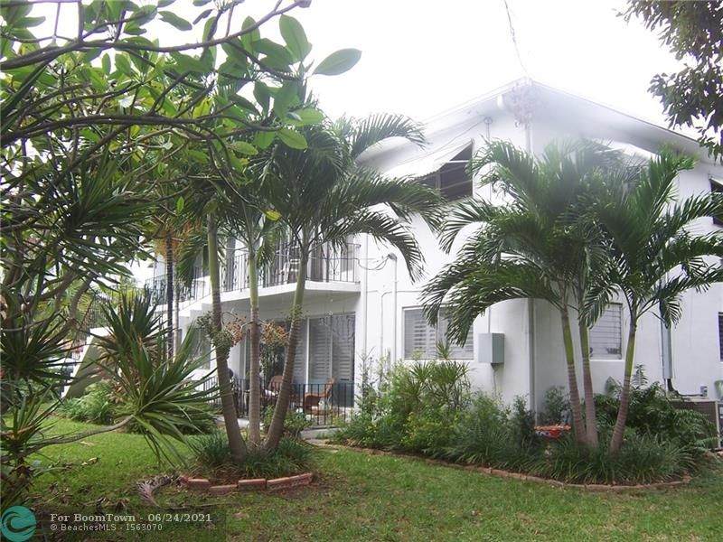 1440 10th Ave - Photo 1