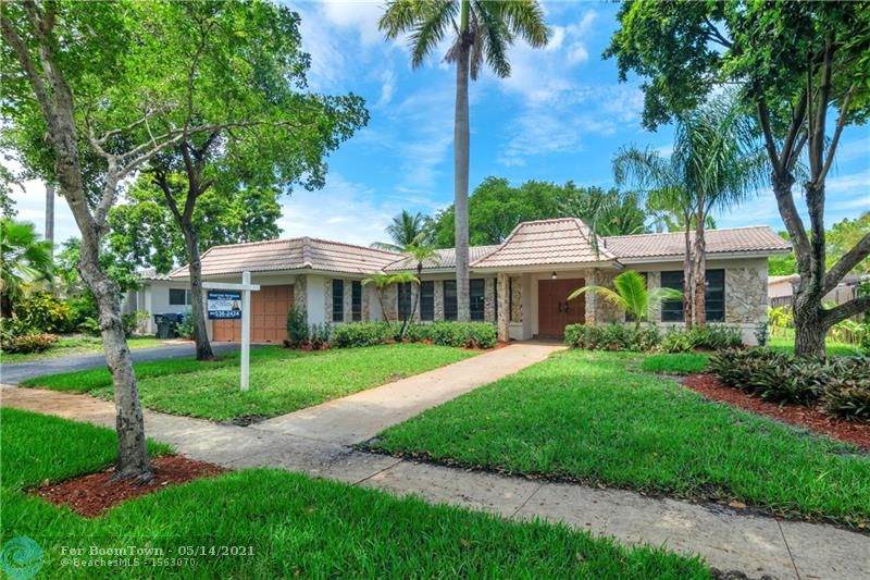 3921 40th Ave - Photo 1