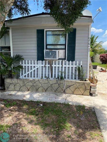 751 217th Way - Photo 1