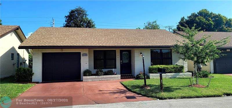 2343 15th Pl - Photo 1