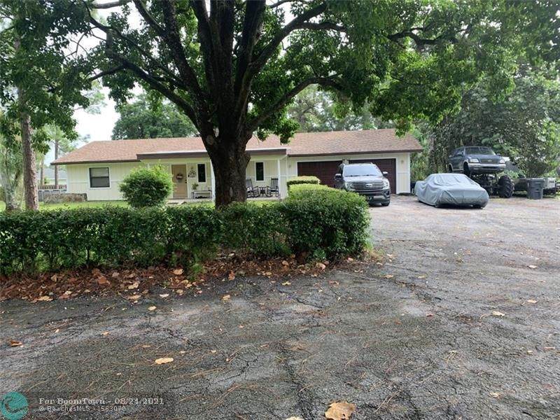 16787 Trafalgar Dr - Photo 1