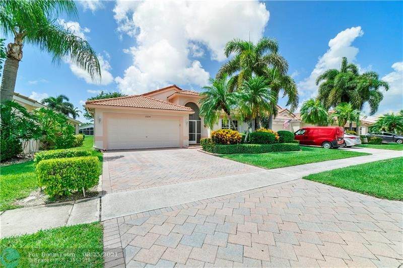 22839 Barrister Dr - Photo 1