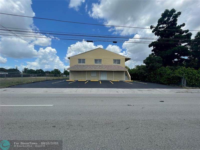2513 19th St - Photo 1